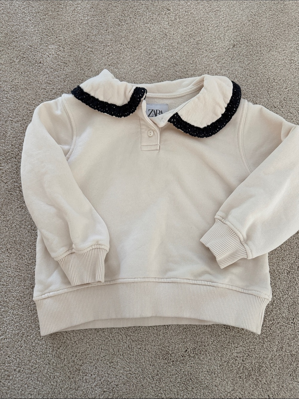 Zara Girls Cream Sweatshirt with Dark Navy Trim Peter Pan Collar